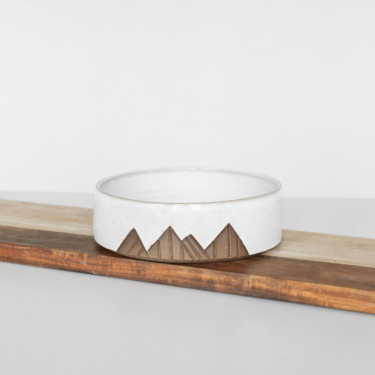 Carved Mountain Bowl - THE BOXER