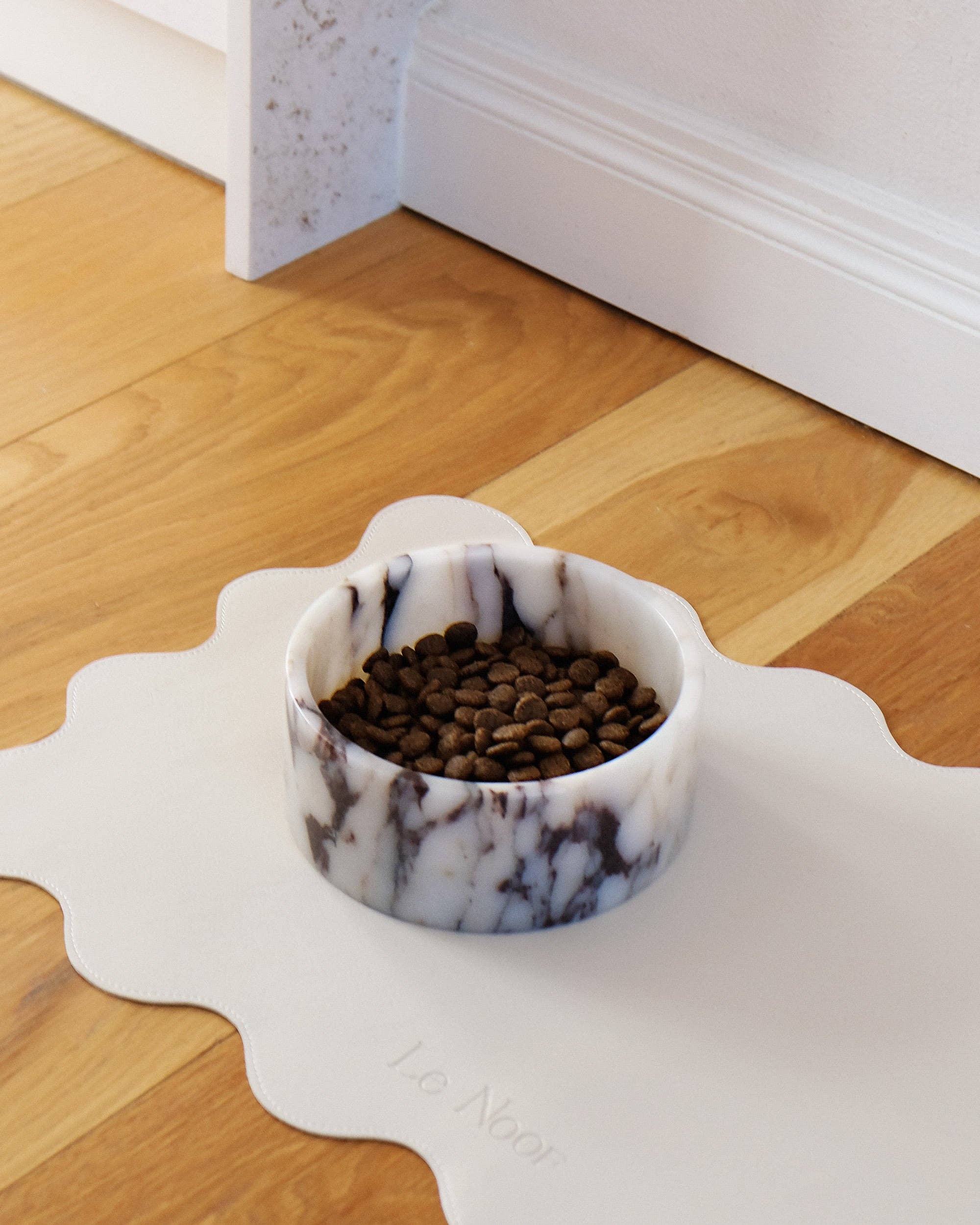 Calacatta Viola Marble Dog Bowl