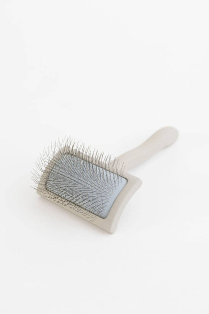Everyday Slicker Brush