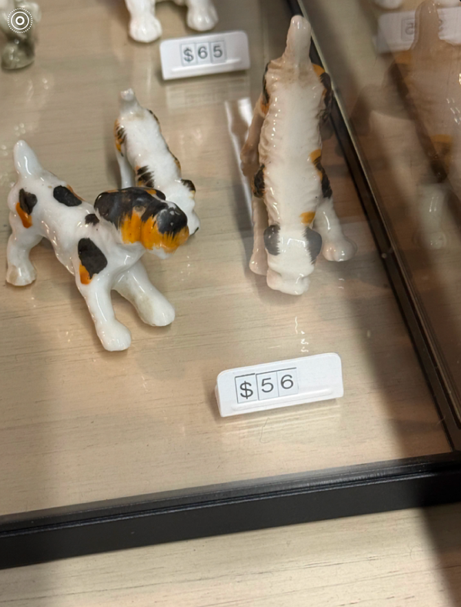 Figurine Dog Trio
