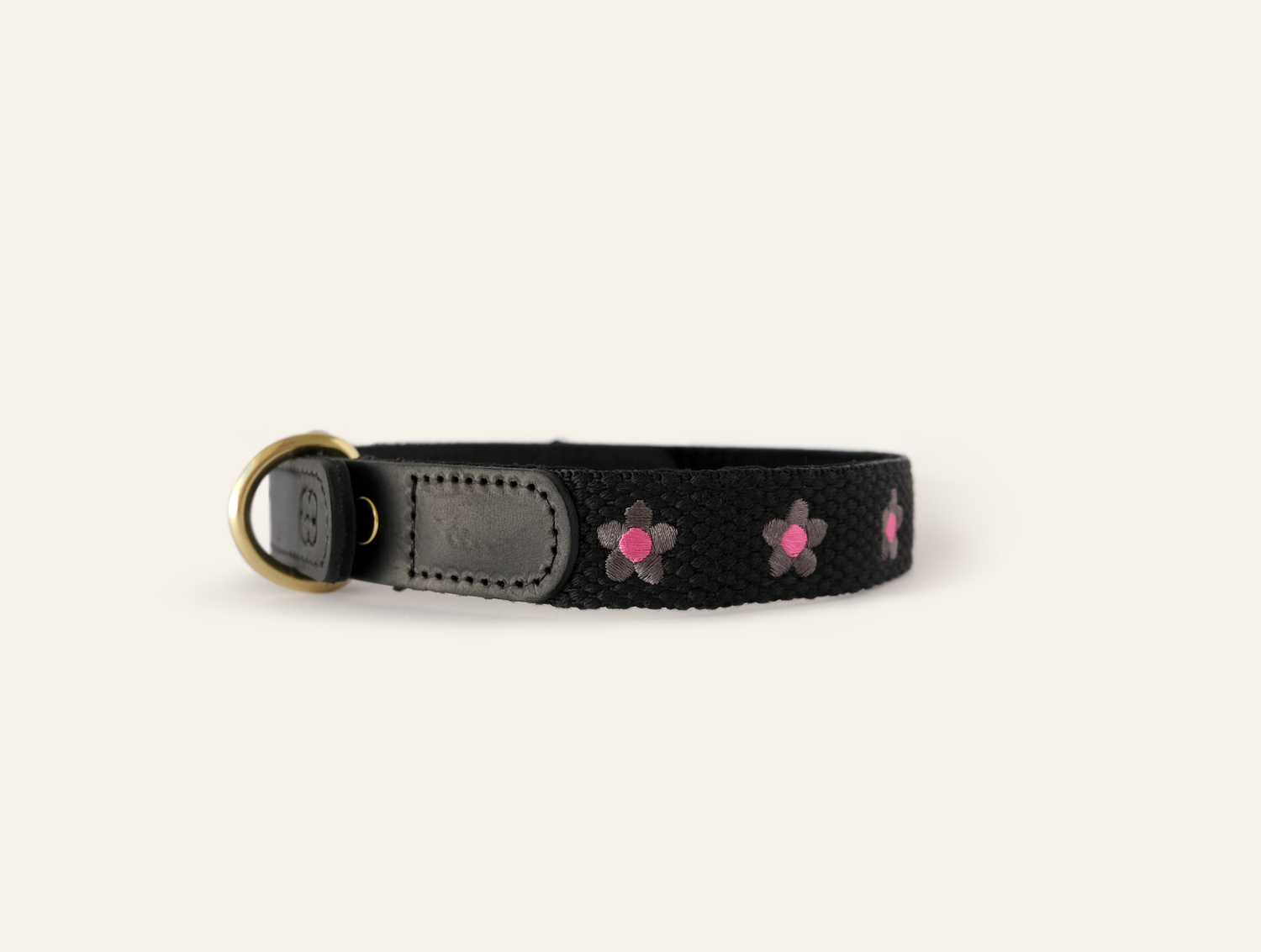 Daisy Leather Dog Collar