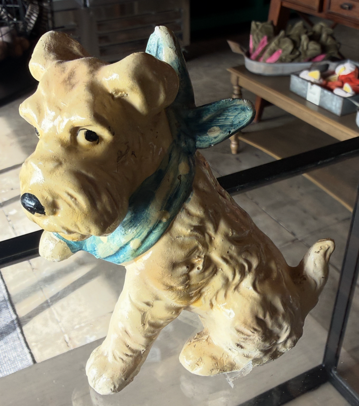 Figurine Arm In Sling