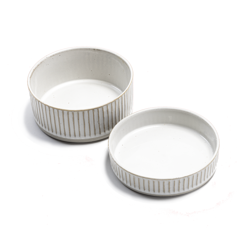 White Scalloped Stoneware Bowl