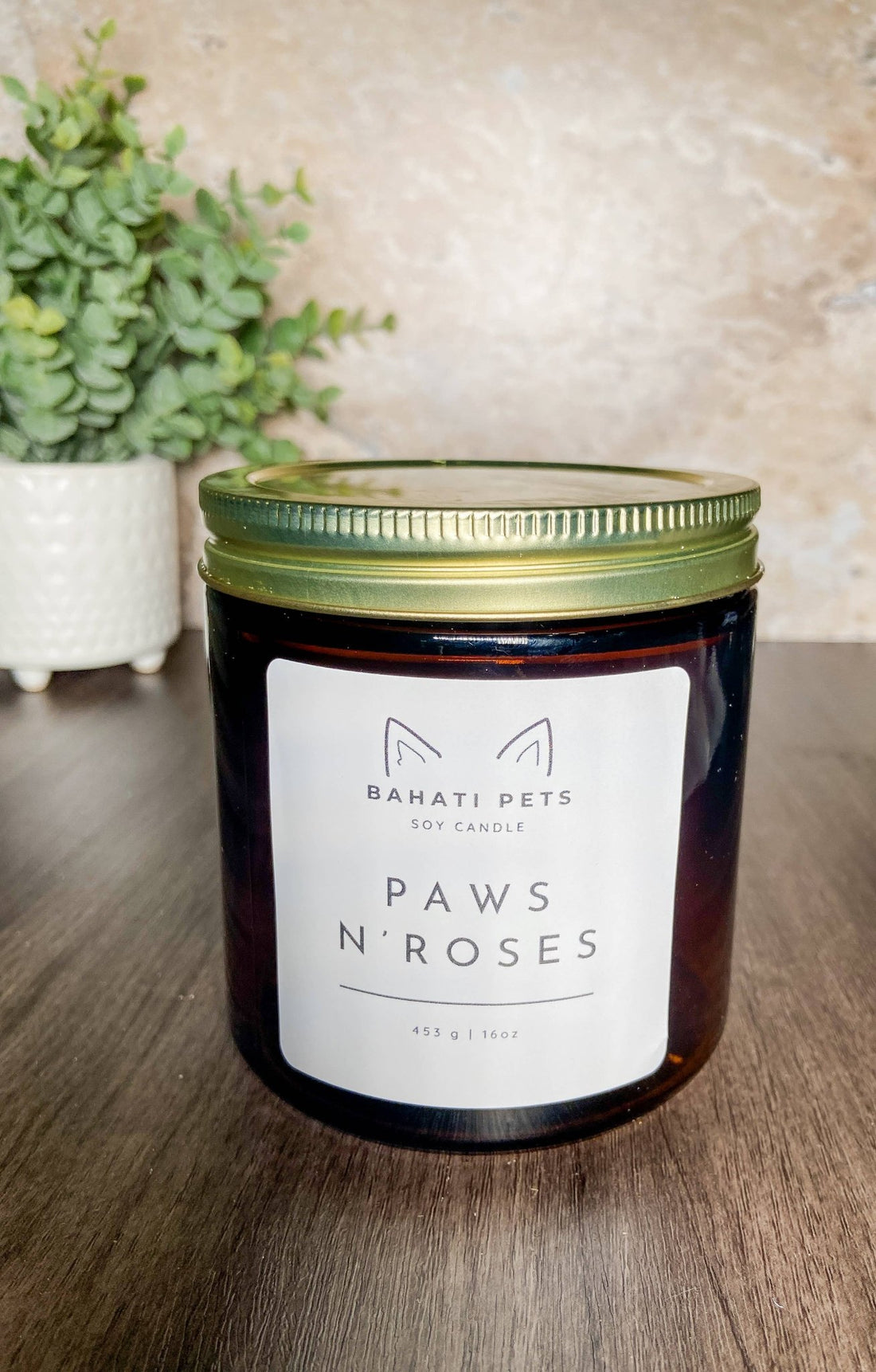 Paws N Roses - 4/8/16 oz Soy Candle - THE BOXER